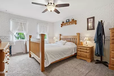  14 Minsi Road, Delaware Water Gap, PA 18327 - Photo 22