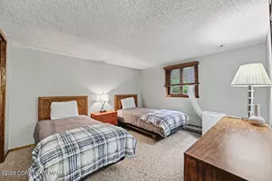 129 Cross Country Ln, Tannersville, PA 18372 - Photo 16