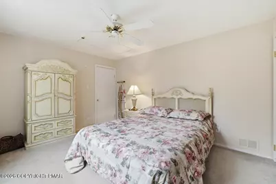  8495 Bumble Bee Way, Tobyhanna, PA 18466 - Photo 16