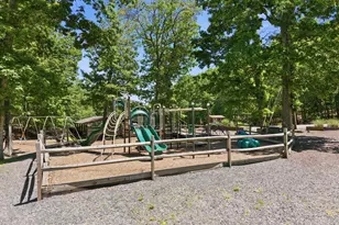 1328 Kensington Dr, East Stroudsburg, PA 18301 - Photo 80