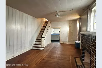  729 W Norwegian Street, Pottsville, PA 17901 - Photo 4