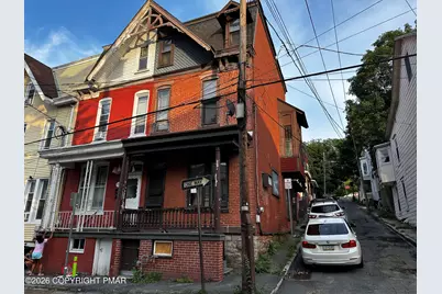  729 W Norwegian Street, Pottsville, PA 17901 - Photo 1