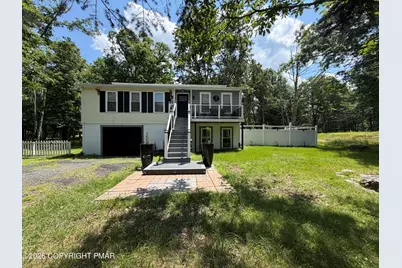  4469 Pine Ridge Drive, Bushkill, PA 18324 - Photo 2