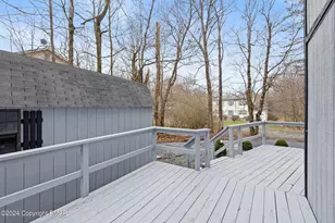311 Panther Rd, Tobyhanna, PA 18466 - Photo 10