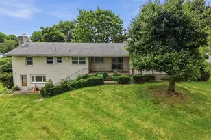 1657 Clearview Rd, Coplay, PA 18037 - Photo 14