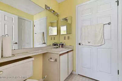  5 Village Drive #1106, Stroudsburg, PA 18360 - Photo 22