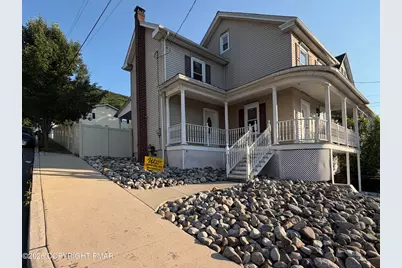  169 E Catawissa Street, Nesquehoning, PA 18240 - Photo 2