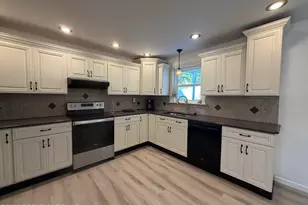 169 E Catawissa St, Nesquehoning, PA 18240 - Photo 6