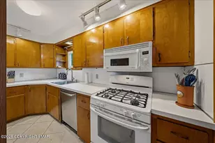310 Albert Rd, Stroudsburg, PA 18360 - Photo 14