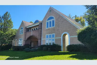  115 Imperial Drive #101, East Stroudsburg, PA 18302 - Photo 2
