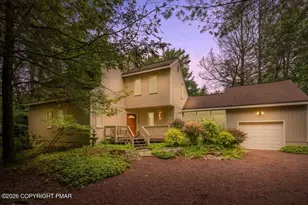 155 Tanglewood Dr, Pocono Pines, PA 18350 - Photo 2