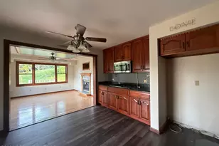 134 Pine Grove Rd, Newfoundland, PA 18445 - Photo 14
