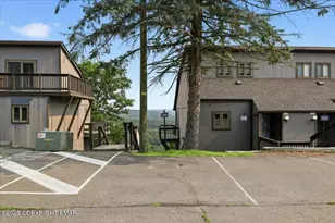 248 High Pass Way, Tannersville, PA 18372 - Photo 2
