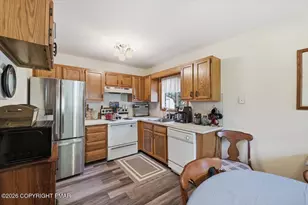 456 Maxatawny Dr, Pocono Lake, PA 18347 - Photo 8