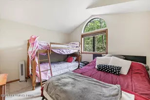 456 Maxatawny Dr, Pocono Lake, PA 18347 - Photo 16