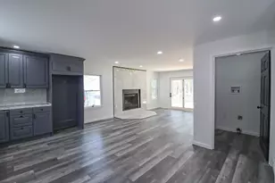 1080 West Side Dr, Newfoundland, PA 18445 - Photo 6
