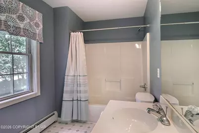  136 Marcelle Terrace, Tannersville, PA 18372 - Photo 32