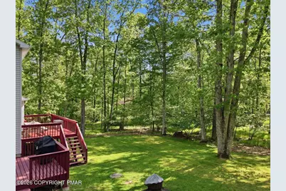  136 Marcelle Terrace, Tannersville, PA 18372 - Photo 6