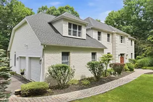 498 Twinbrook Rd, Bear Creek, PA 18602 - Photo 2