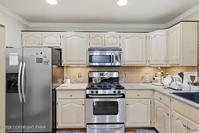  7115 Oakland Terrace, East Stroudsburg, PA 18301 - Photo 16