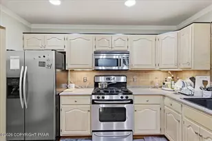 7115 Oakland Terrace, East Stroudsburg, PA 18301 - Photo 16