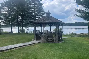 2132 Shore Line Dr, Pocono Summit, PA 18346 - Photo 34