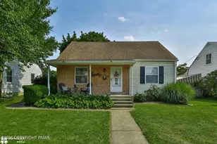 2310 E Woodlawn St, Allentown, PA 18109 - Photo 1