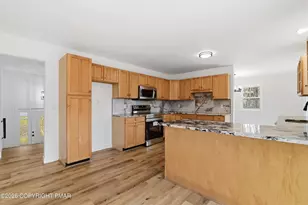 8749 Kings Way, Kunkletown, PA 18058 - Photo 32