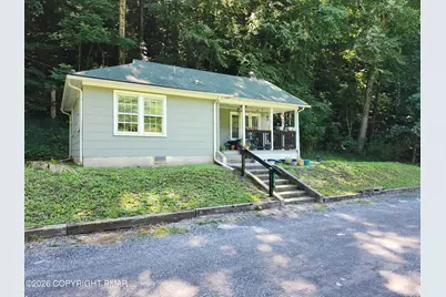  108 Hartman Lane, Effort, PA 18330 - Photo 4