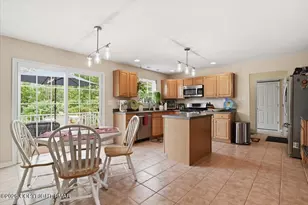 325 Shawnee Valley Dr, East Stroudsburg, PA 18302 - Photo 20