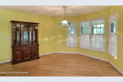  309 Fall Creek Terrace, Stroudsburg, PA 18360 - Photo 6