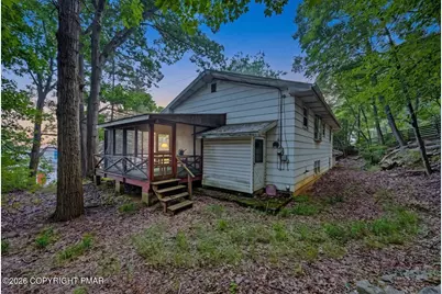  205 W Plainfield Avenue, Pen Argyl, PA 18072 - Photo 8