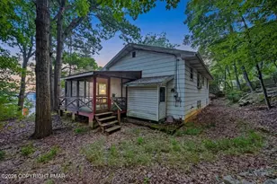 205 W Plainfield Ave, Pen Argyl, PA 18072 - Photo 8