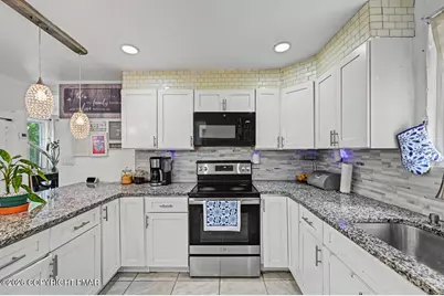  98 Fairview Avenue, Mount Pocono, PA 18344 - Photo 22