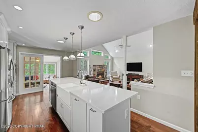  305 Meadowbrook Court, Pocono Pines, PA 18350 - Photo 22