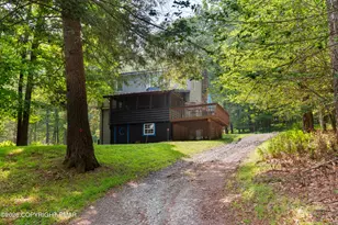 962 Rt 507, Greentown, PA 18426 - Photo 2