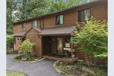  123 Meadow View Court, Bushkill, PA 18324 - Photo 2