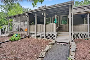 104 Condor Dr, Tamiment, PA 18371 - Photo 2
