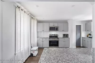 449 N 10th Street #449, Allentown, PA 18102 - Photo 34