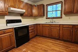 725 E Rosewood Rd, East Stroudsburg, PA 18302 - Photo 8
