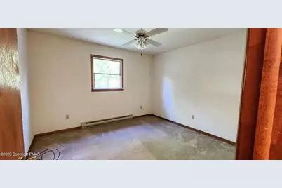  725 E Rosewood Road, East Stroudsburg, PA 18302 - Photo 12