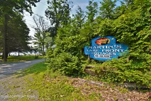 271 Route 390, Tafton, PA 18464 - Photo 2