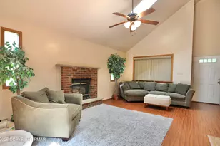 1081 Ponderosa Rd, Newfoundland, PA 18445 - Photo 10