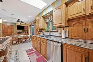 345 O'Donovan Dr, East Stroudsburg, PA 18301 - Photo 24