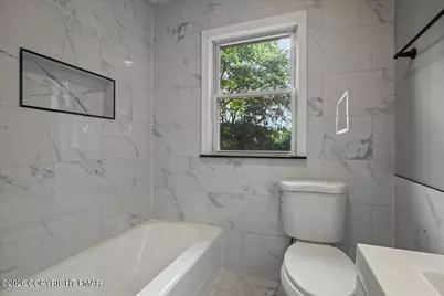  355 E Brown Street, East Stroudsburg, PA 18301 - Photo 28