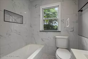 355 E Brown St, East Stroudsburg, PA 18301 - Photo 28