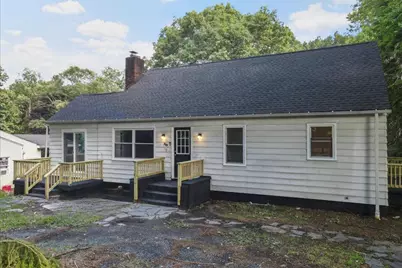  355 E Brown Street, East Stroudsburg, PA 18301 - Photo 2