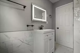355 E Brown St, East Stroudsburg, PA 18301 - Photo 24