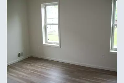  495 North Courtland St Street, East Stroudsburg, PA 18301 - Photo 14