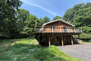 680 Bartonsville Woods Rd, Stroudsburg, PA 18360 - Photo 2
